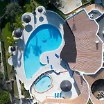 Seacoast Retreat With Pool And Access By Drago Apartament *