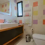 Apartamento Seacoast Retreat With Pool And Access By Drago