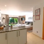 Seacoast Retreat With Pool And Access By Drago * Albufeira