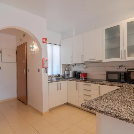 Appartement Seacoast Retreat With Pool And Access By Drago