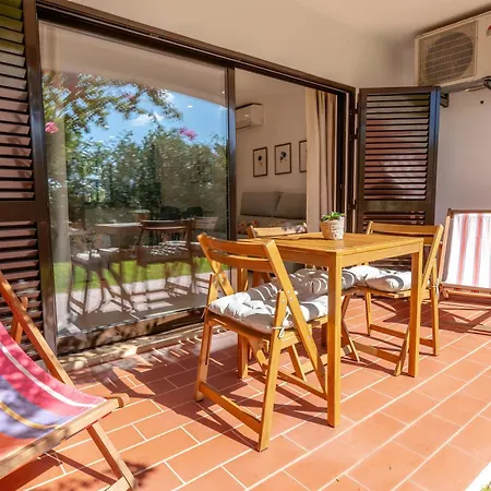 Apartmán Seacoast Retreat With Pool And Access By Drago Albufeira